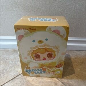 400% Yooki Plush Vinyl Dream Pocket Blind Box.